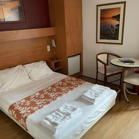 De Savoie Hotel 2*
