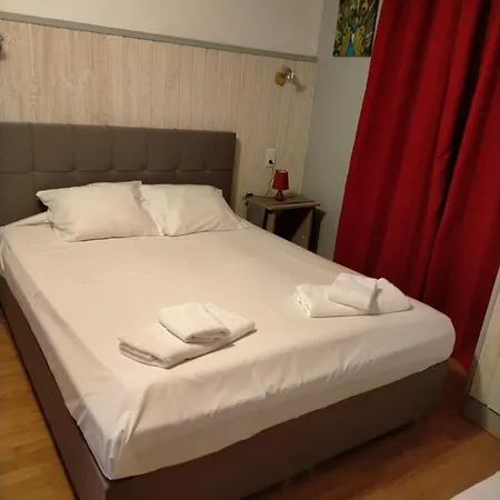 Hotell De Savoie