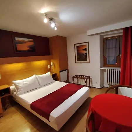 Hotel De Savoie