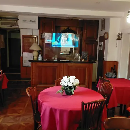 De Savoie Hotel 2*