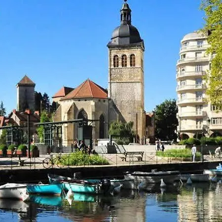 Hotel De Savoie
