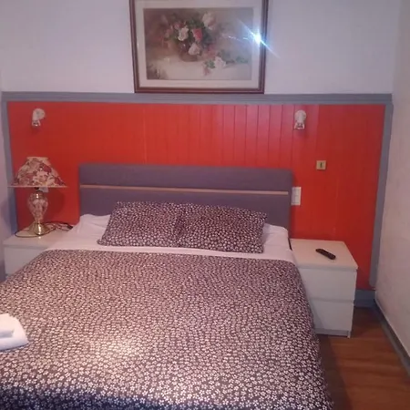 De Savoie Hotel 2*