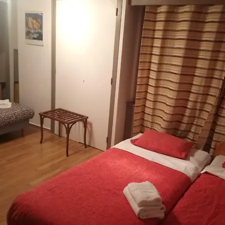 Hotell De Savoie 2*